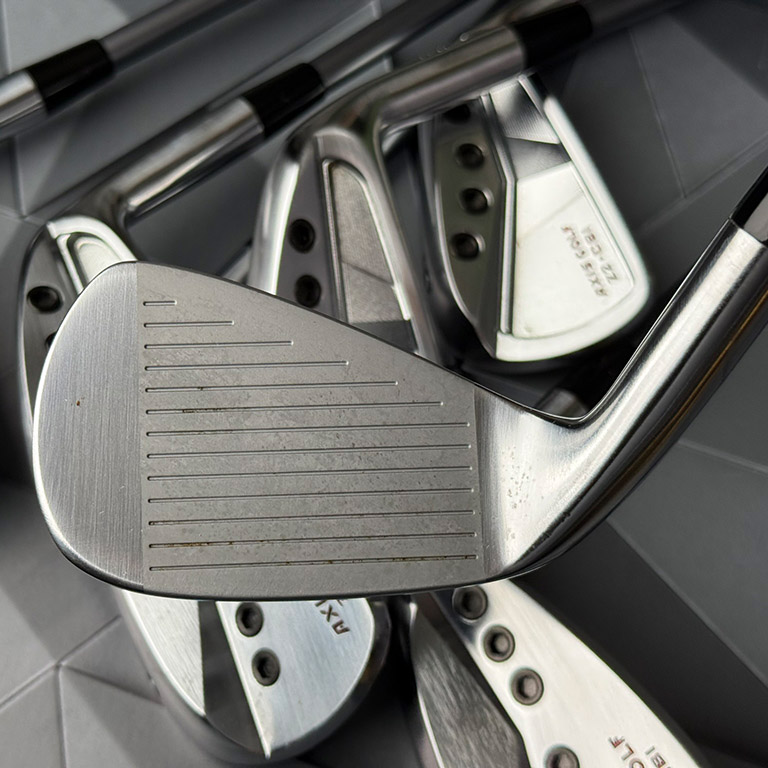 Axis Golf Z2 Combo Irons 4-PW - MCI Black 100 ( S ) - No1 Grip Matte Black