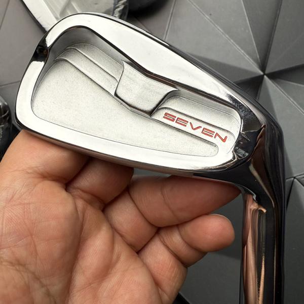 SEVEN OG Small Bump Irons 5-PW - S400 Material - Heads Only